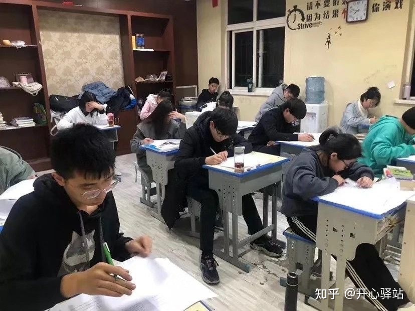 金博教育 以技術服務為階梯，邁向成功之路
